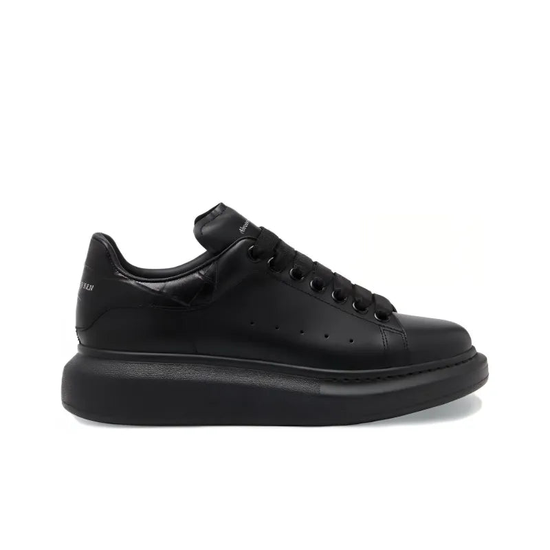 ALEXANDER MCQUEEN OVERSIZED SNEAKER 'TRIPLE BLACK'