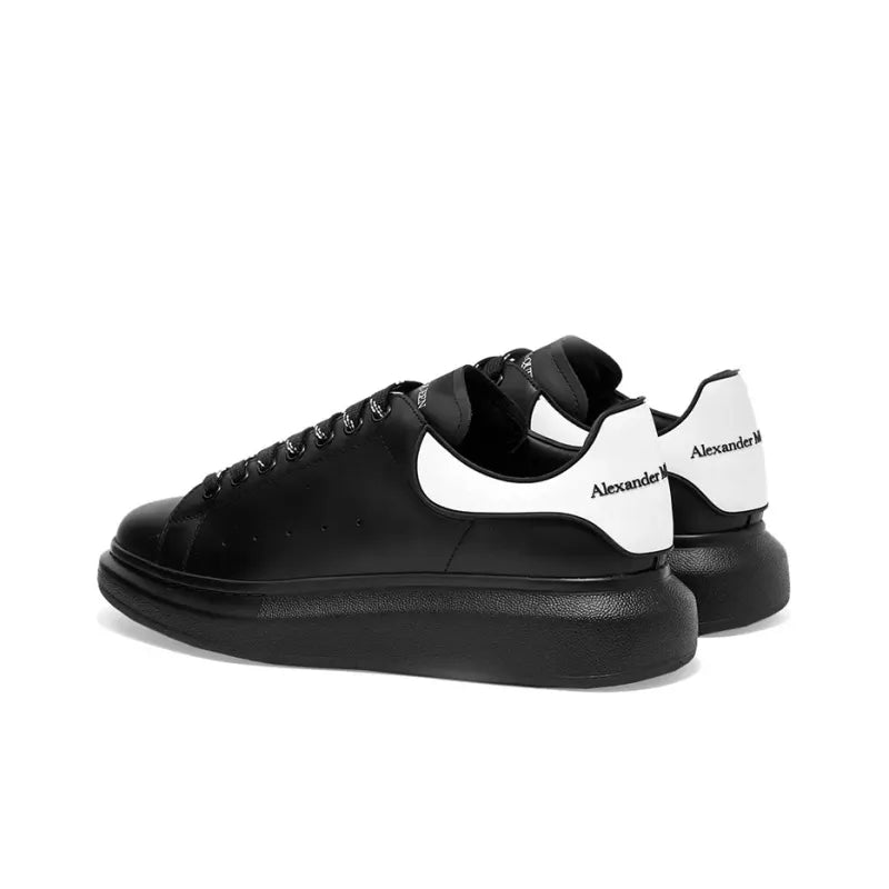 ALEXANDER MCQUEEN OVERSIZED SNEAKER 'BLACK WHITE TAB'