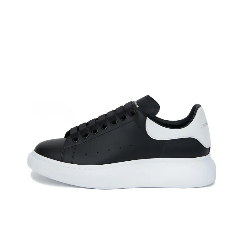 ALEXANDER MCQUEEN OVERSIZED SNEAKER 'BLACK WHITE-SOLE'