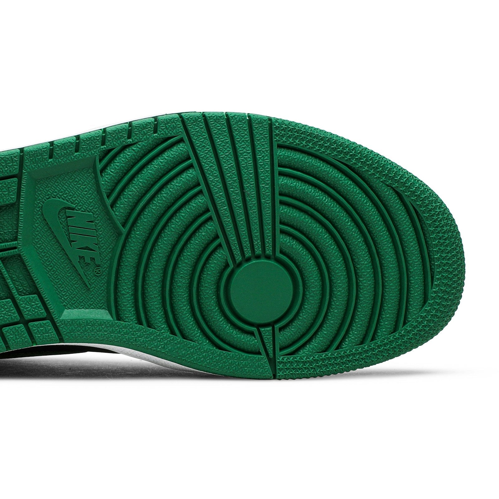 Air Jordan 1 Retro High OG ‘Pine Green 2.0’