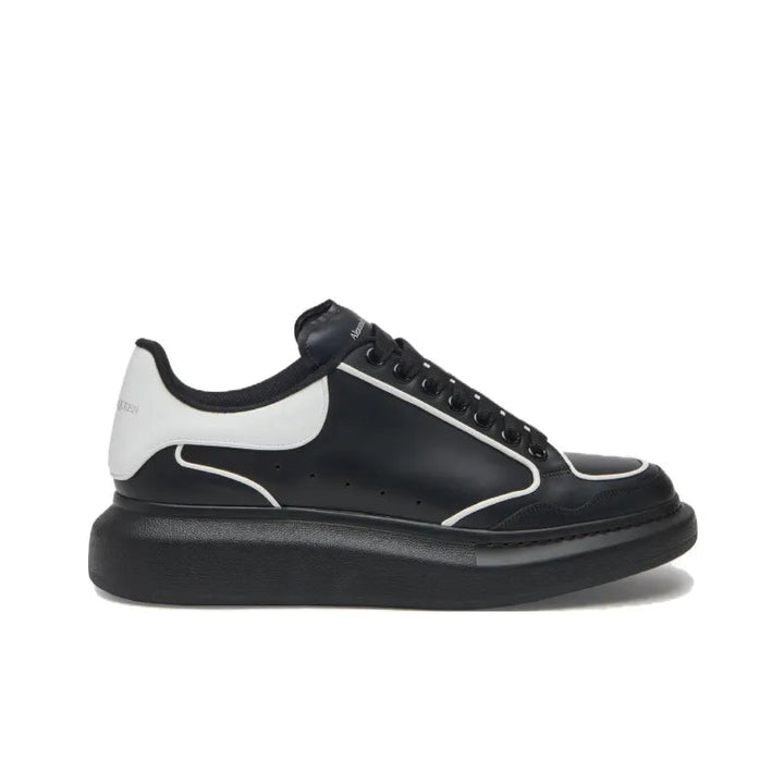 ALEXANDER MCQUEEN OVERSIZED SNEAKER 'BLACK WHITE'
