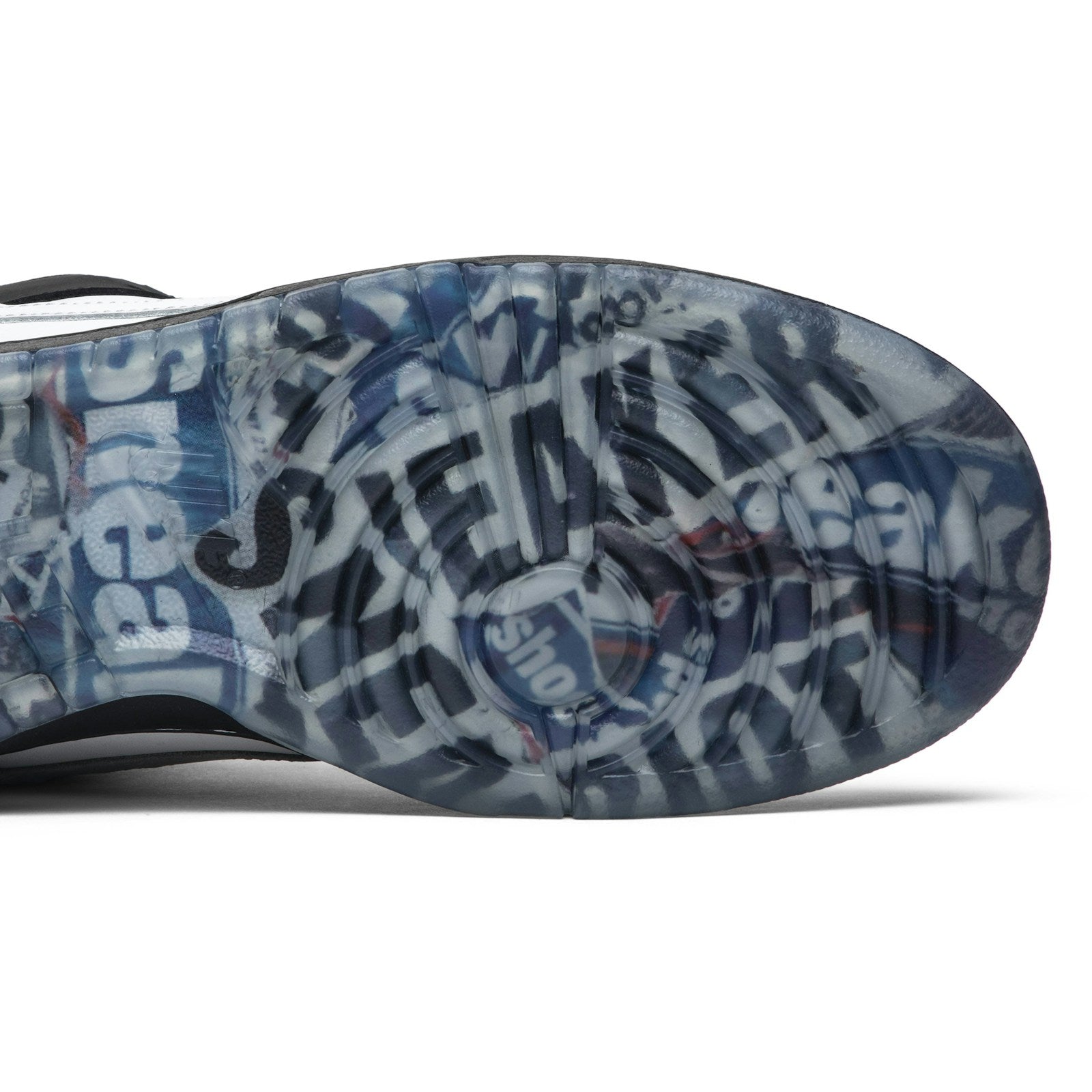 NIKE SB DUNK LOW PRO ‘PANDA PIGEON’