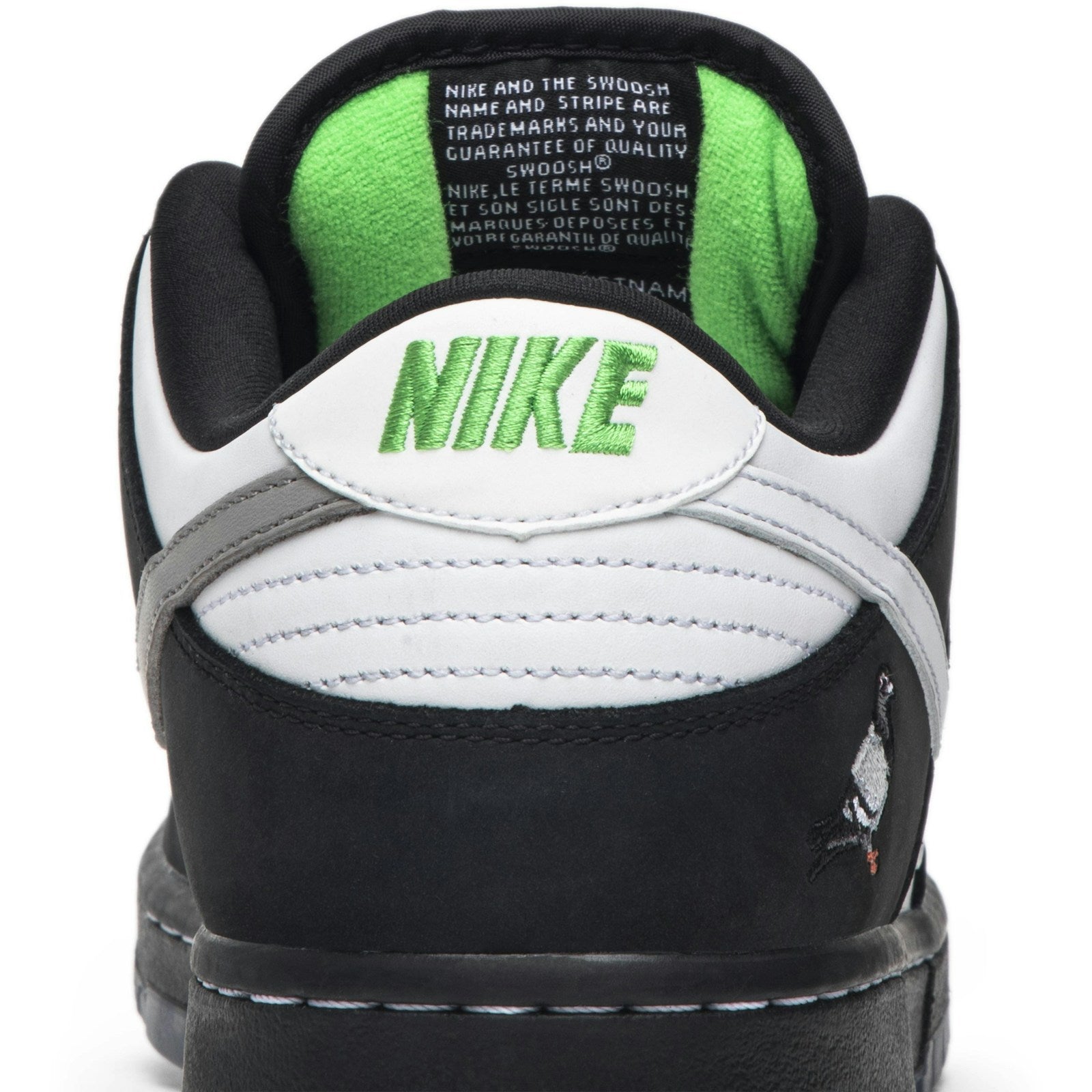 NIKE SB DUNK LOW PRO ‘PANDA PIGEON’